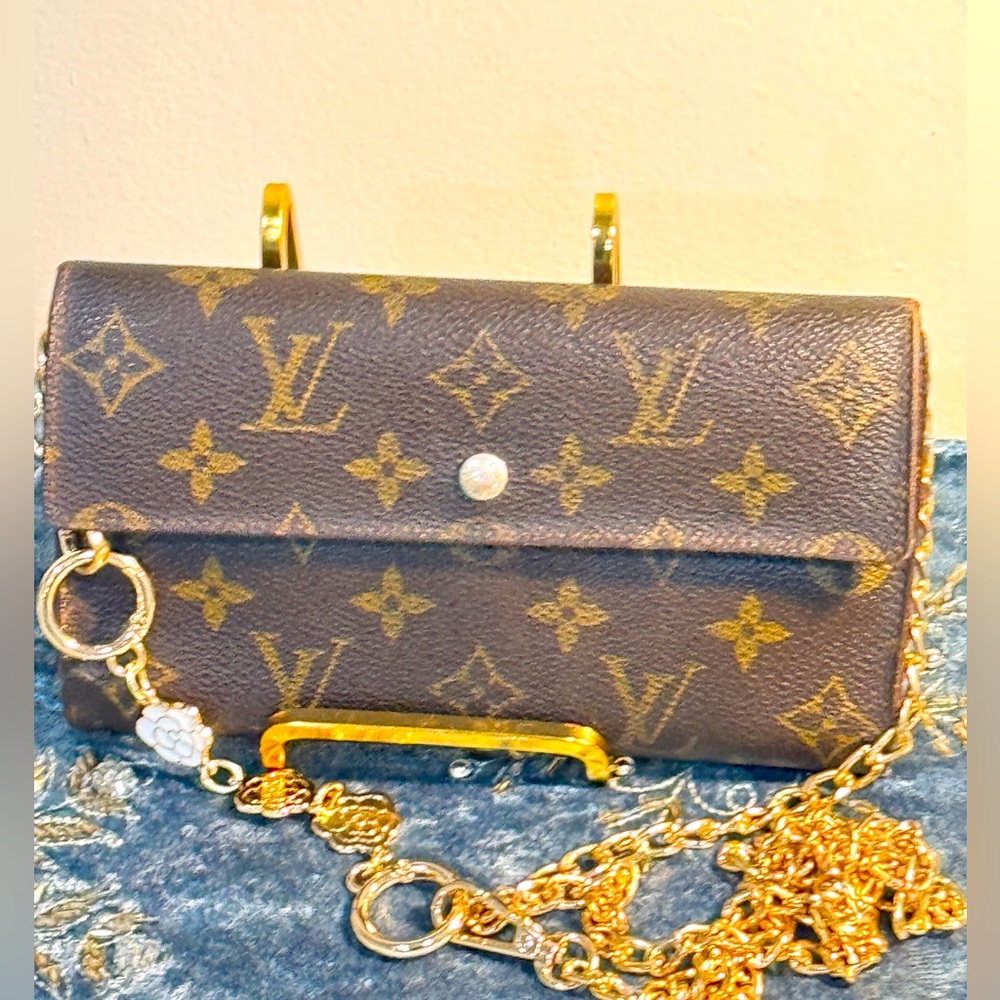 Louis Vuitton Trifold #2 Brown Monogram Clutch Elise trifold - Picture 2 of 12